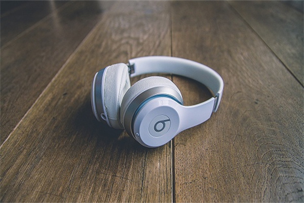 沃尔夫奖得主阿诺尔德对数学教育的反思_物理_定理_理论